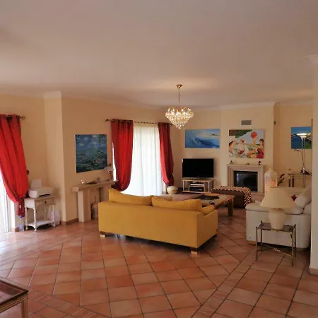 Casa de hóspedes Golfinho *