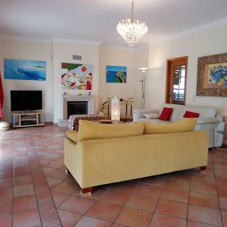 Guest house Golfinho Lagos