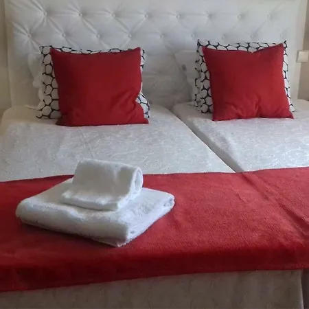 Guest house Golfinho *